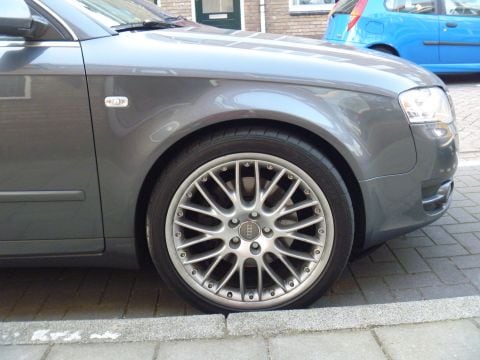 Audi A4 Avant 3.0 TDI quattro Pro Line (2005)