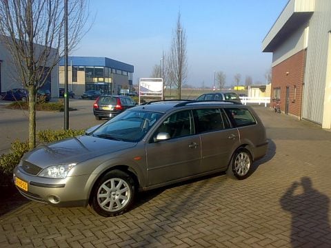 Ford Mondeo Wagon 1.8 16V 125pk Trend (2001)