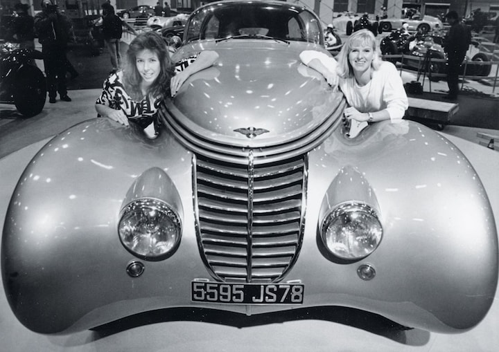 Art deco auto's