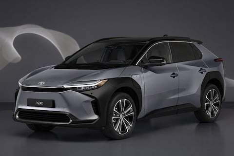 Toyota bZ4X Dynamic (2025)
