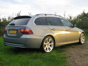 BMW 325i Touring High Executive (2006)