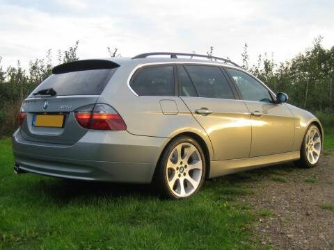 BMW 325i Touring High Executive (2006)