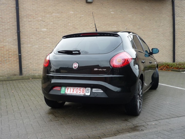 Fiat Bravo 1.6 16v Multijet Dynamic Eco (2008) review