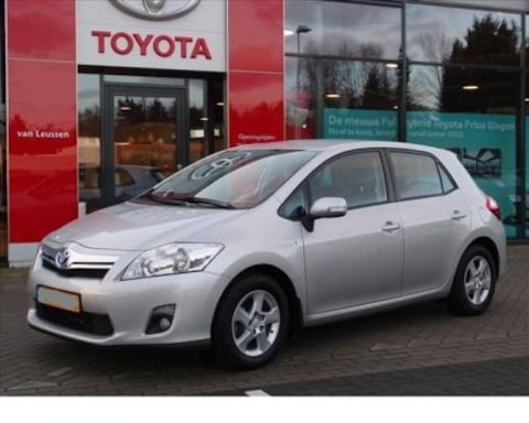 Toyota Auris 1.8 Full Hybrid Dynamic (2011)