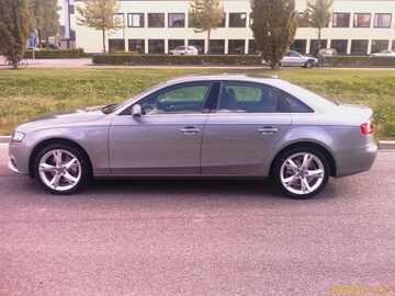 Audi A4 2.0 TDI 143pk Pro Line (2009)