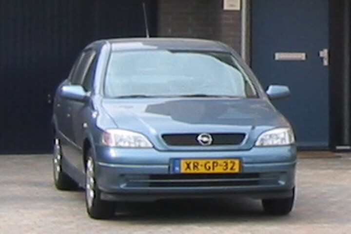 Opel Astra 1.6i GL