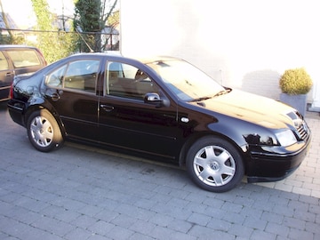 Volkswagen Bora 1.9 TDI 100pk Sportline (2004)