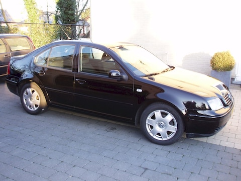 Volkswagen Bora 1.9 TDI 100pk Sportline