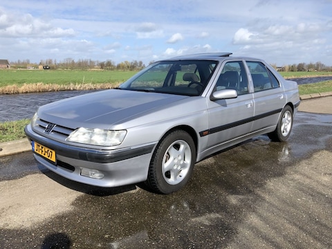 Peugeot 605 SV 3.0