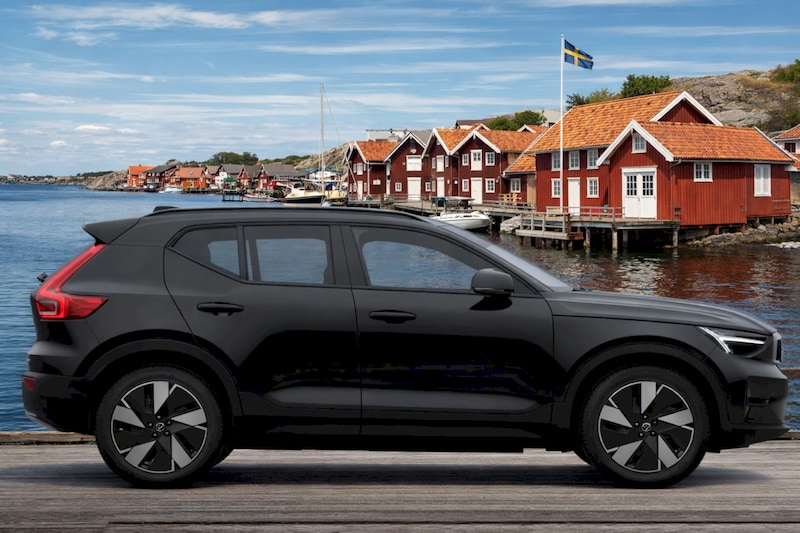 Volvo EX40 Single Motor Extended Range Business Edition (2025)