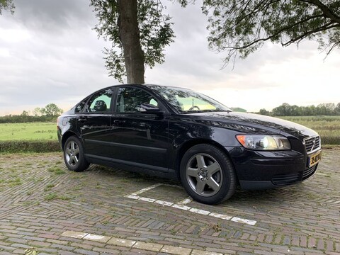 Volvo S40 2.4i Kinetic (2005)