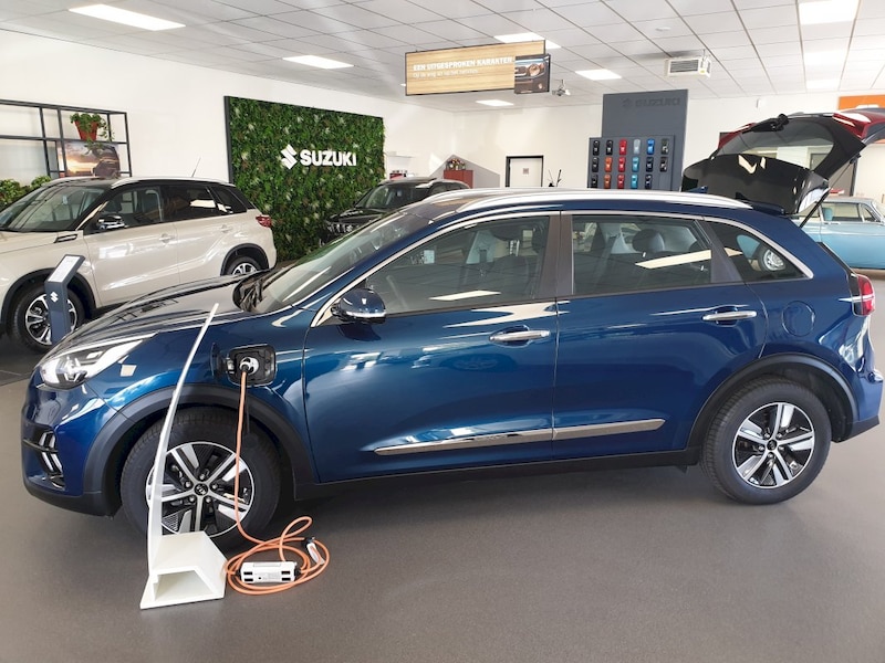 Kia Niro 1.6 GDi PHEV DynamicLine (2021)