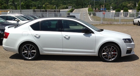 Skoda Octavia 2.0 TDI 184pk RS (2014)