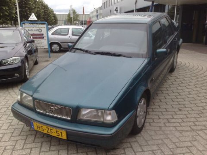 Volvo 460 GLE 2.0i