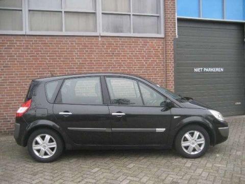Renault Scénic 1.9 dCi 130 Dynamique Luxe (2006)