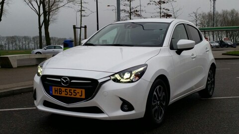 Mazda 2 SkyActiv-G 90 GT-M