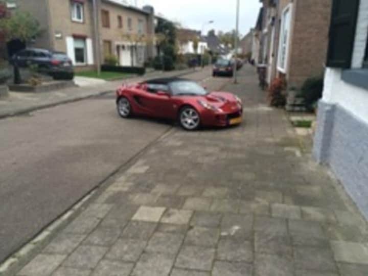 Lotus Elise (2002)