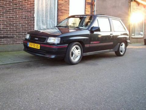 Opel Corsa 1.6 GSi (1990)