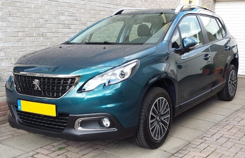 Peugeot 2008 Blue Lion 1.2 Puretech 110