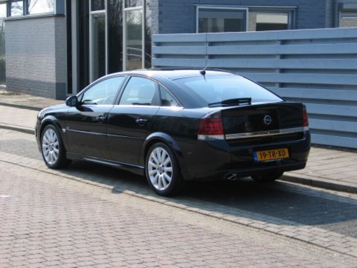 Opel Vectra GTS 1.9 CDTi 150pk Temptation Excellence