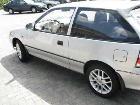Suzuki Swift 1.3 GS