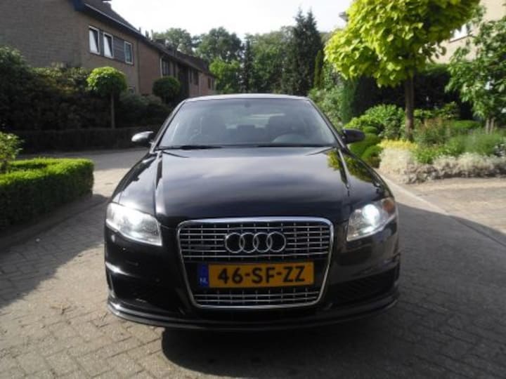 Audi A4 2.0 T FSI quattro DTM Edition (2006)