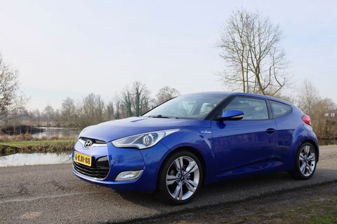 Hyundai Veloster 1.6 GDI i-Catcher