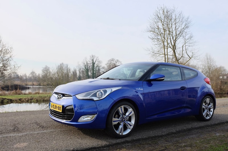 Hyundai Veloster 1.6 GDI i-Catcher (2013)