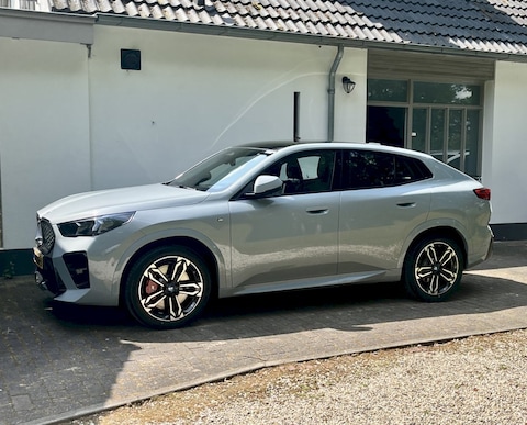 BMW iX2 eDrive20 (2025)