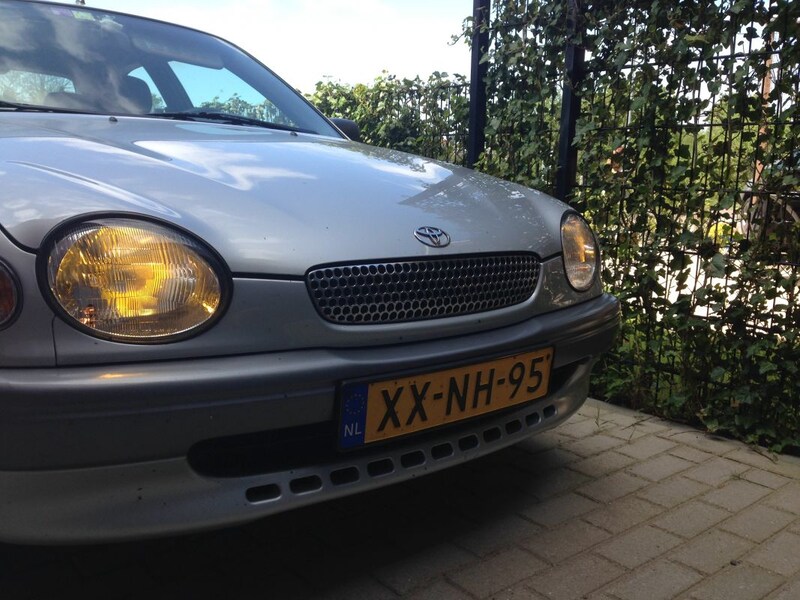 Toyota Corolla 1.6 Linea Terra (1999)