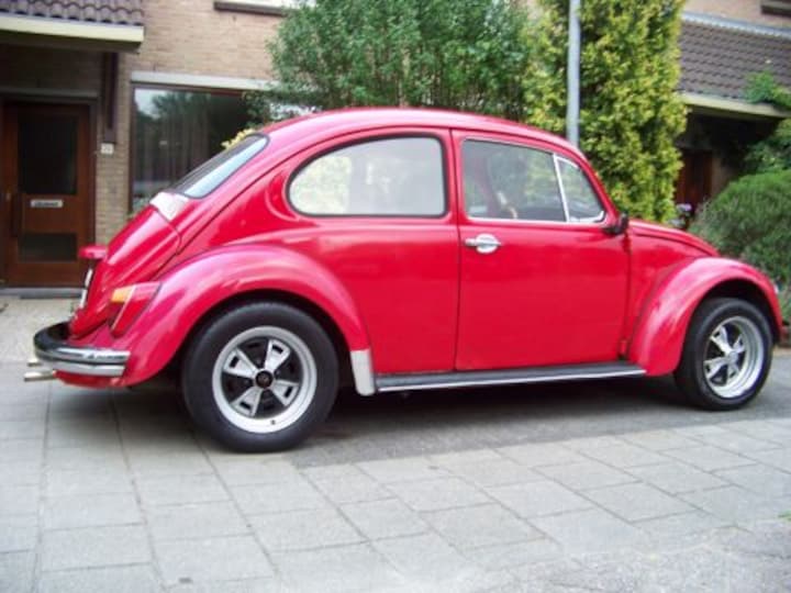 Volkswagen 113021  1600cc