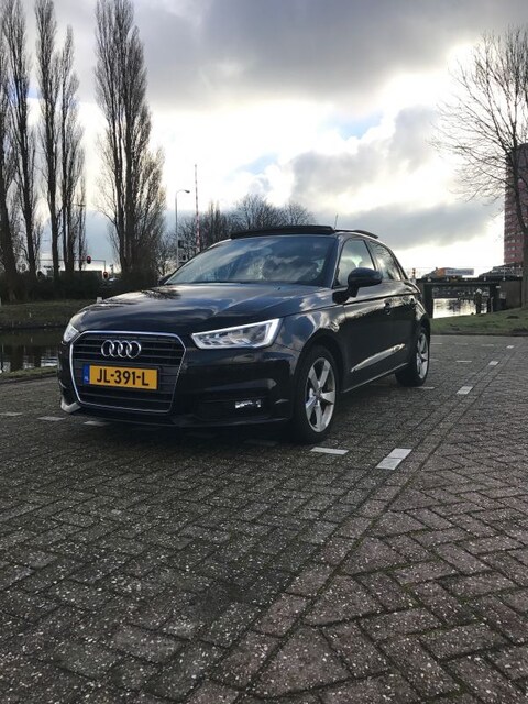 Audi A1 Sportback 1.0 TFSI design Pro Line Plus (2015)