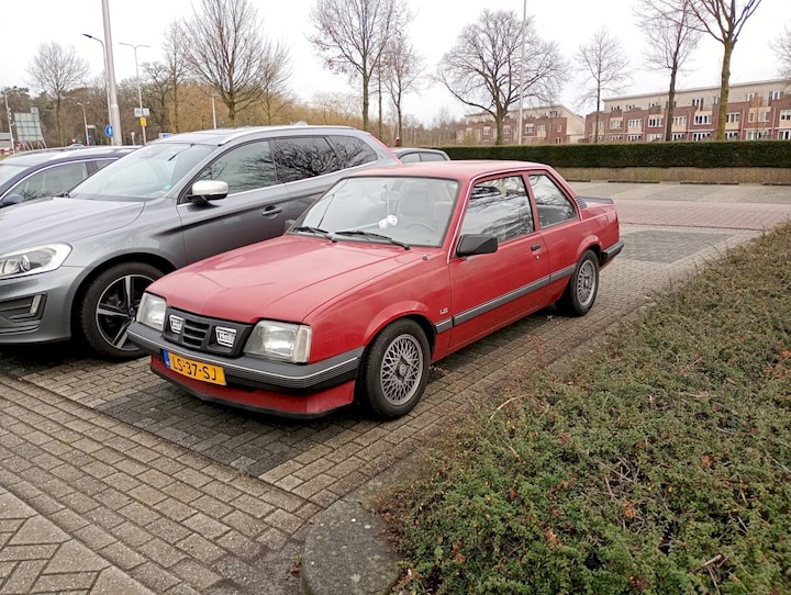 Opel Ascona 1.6 S LS (1985)
