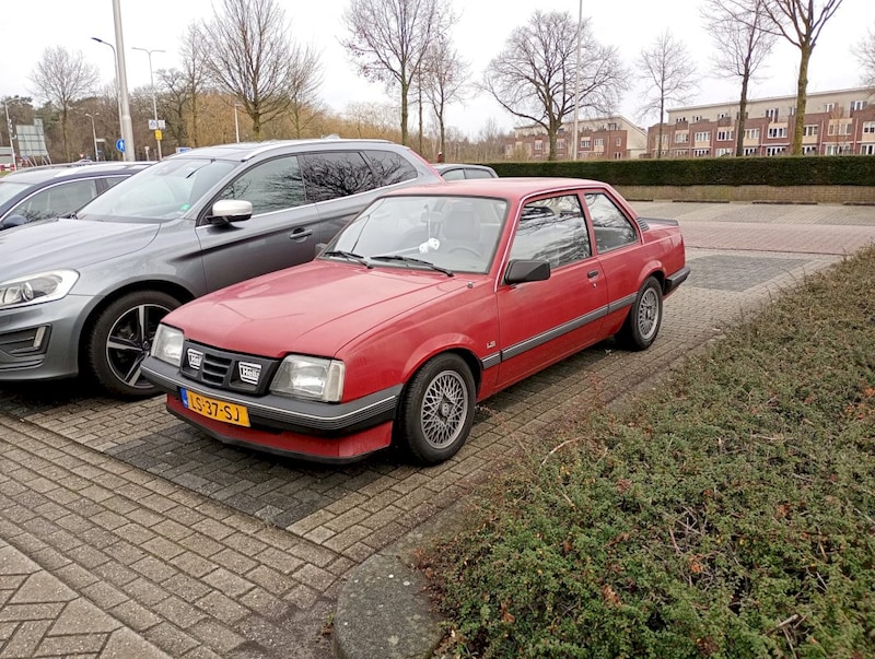 Opel Ascona 1.6 S LS (1985)
