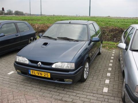 Renault 19 16V (1992)