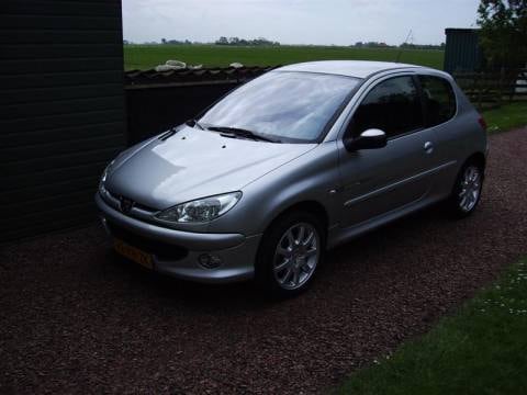 Peugeot 206 XS Quicksilver 1.6-16V (2005)