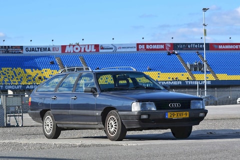 Audi 100