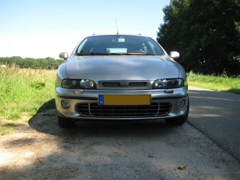 Fiat Marea Weekend 2.4 JTD 130 HLX (2000)