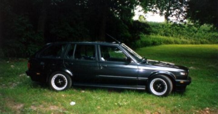 BMW 325i Touring