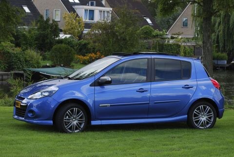 Renault Clio 1.6 16V 128 GT (2010)