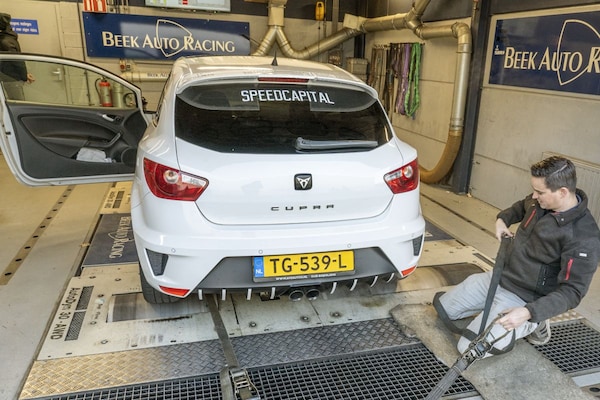 Seat Ibiza Cupra rollenbank