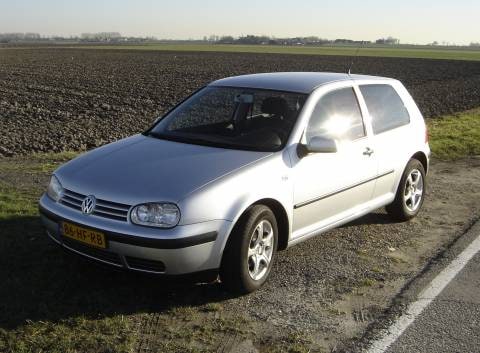 Volkswagen Golf 1.4 16V (2001)