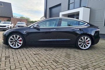 Tesla Model 3 Long Range AWD (2019)