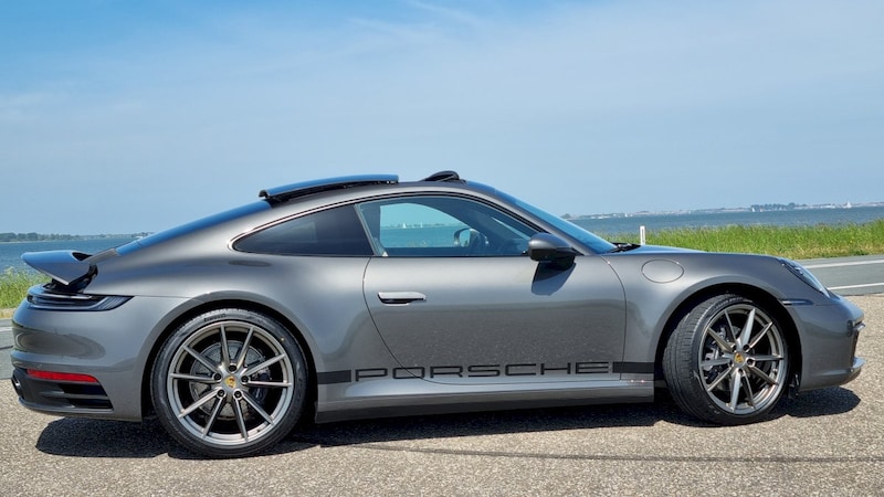 Porsche 911 Carrera Coupé (2020)