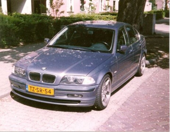 BMW 320i Executive