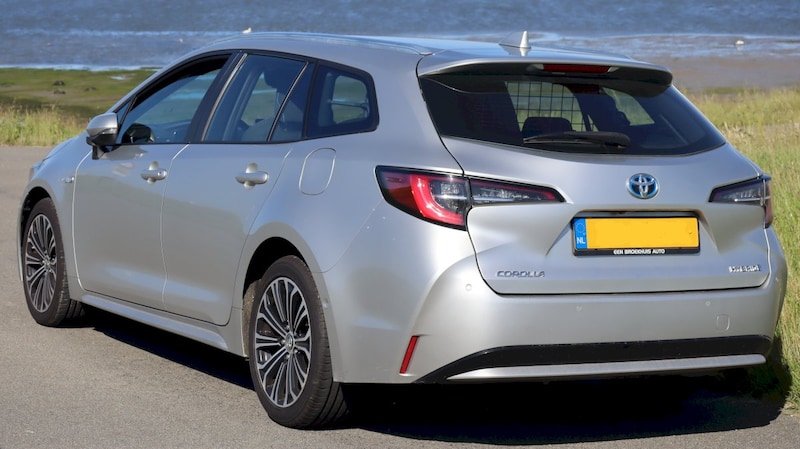 Toyota Corolla Touring Sports 1.8 Hybrid Style (2019)