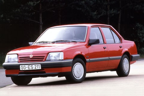Opel Ascona 1.8 S LS (1987)