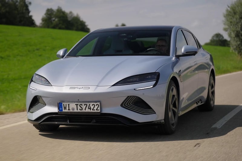 ‘It’s not surprising that BYD has surpassed Tesla’ – AutoWeek podcast ‘It’s not surprising that BYD has surpassed Tesla’ – AutoWeek podcast