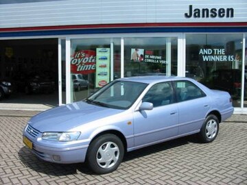 Toyota Camry 2.2i GL (1996)
