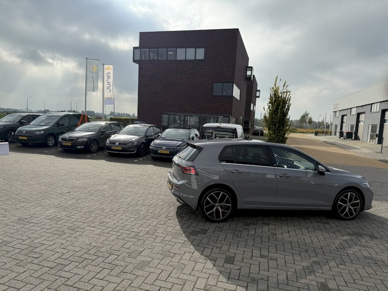Volkswagen Golf 1.5 eHybrid 50 Edition (2024)
